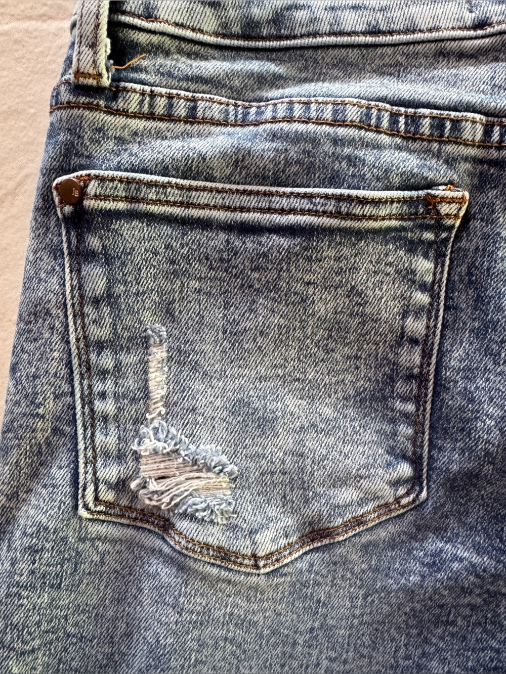 Judy Blue Acid Wash Distressed Boyfriend Jeans JB88281 Medium Indigo Wash 13/31 - Picture 11 of 17